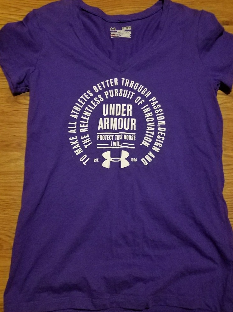 Under Armour t-shirt